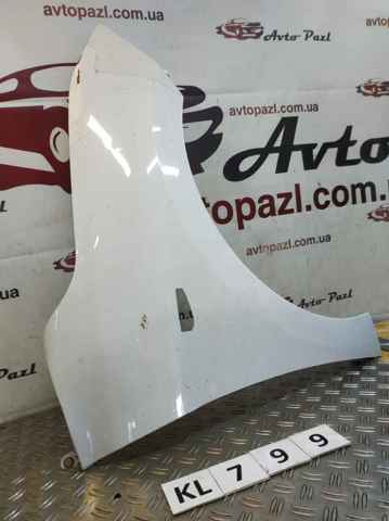 Боковая часть передняя правая 66320AA100 HYUNDAI
