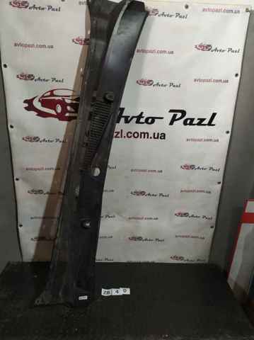 Водосток лобового стекла, жабо 66862EB400 NISSAN