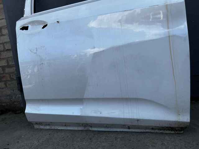 TOYOTA 6700148160 Дверь передняя правая в наличии Украина