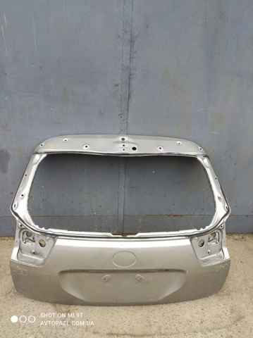 Задняя ляда 6700548280 TOYOTA