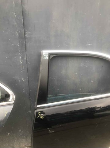 Задняя левая дверь 67550SEA900ZZ HONDA