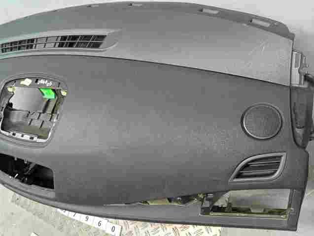 681000022R RENAULT купить в Одесса