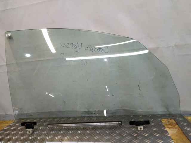 681010F010 TOYOTA Стекло двери передней правой купить в Павлоград