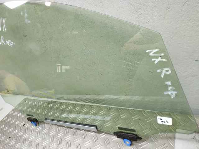 TOYOTA 6810178010 Стекло двери передней правой в наличии Харьков