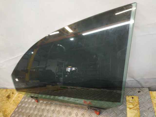68102AC060 TOYOTA Стекло двери передней левой купить в Павлоград