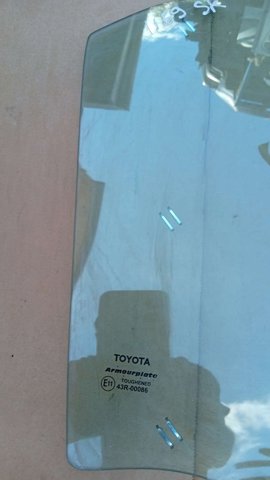 TOYOTA 6811312770 Стекло двери задней правой в наличии Черкассы