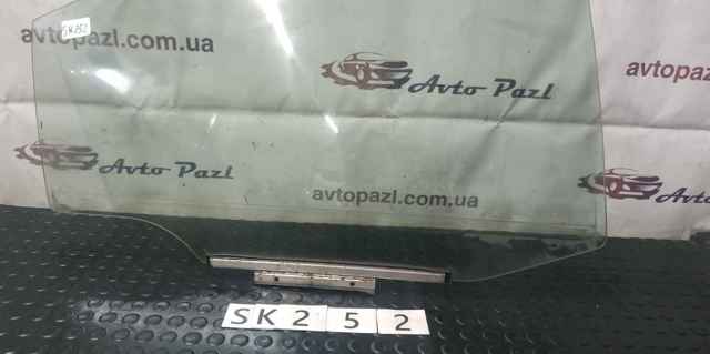 6811333160 TOYOTA Стекло двери задней правой купить в Киев