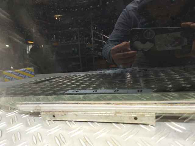 6811348120 TOYOTA Стекло двери задней правой купить в Павлоград