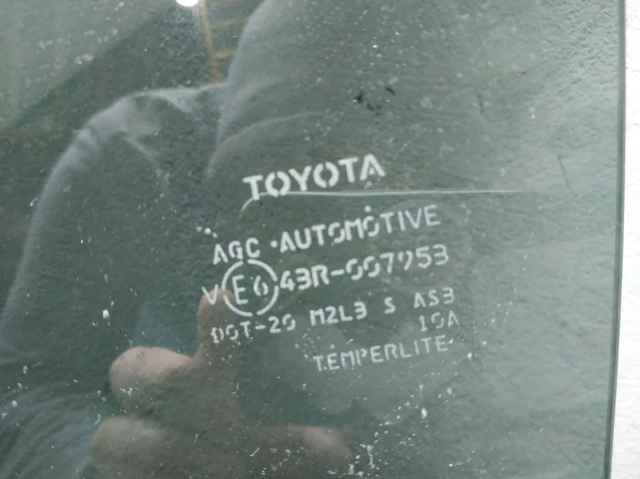 TOYOTA 6811442150 Стекло двери задней левой в наличии Полтава