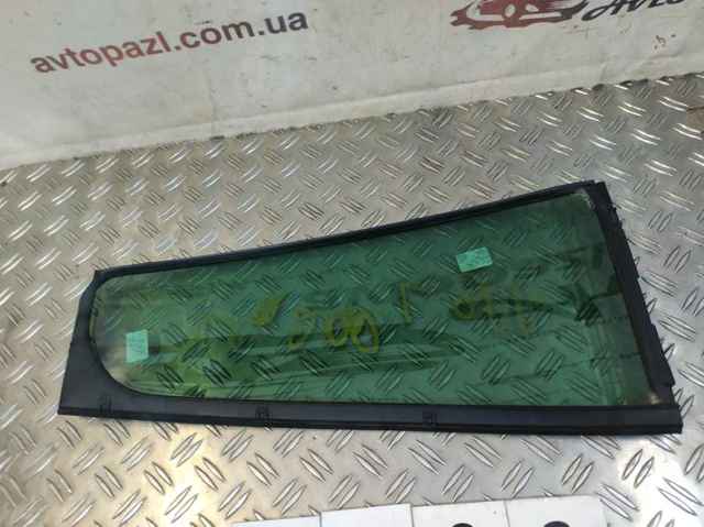 Уголок задней левой двери 6812460291 TOYOTA