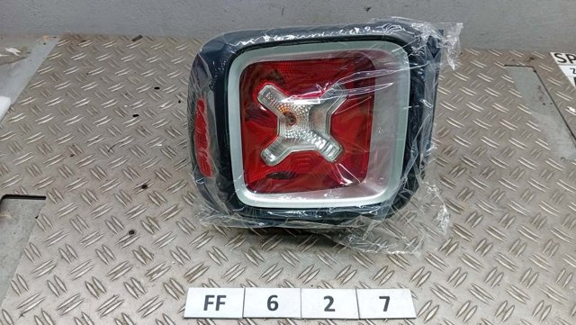 Фонарь задний правый 68256056AA MARKET (OEM)