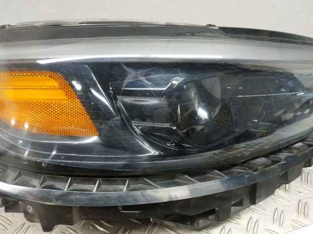 68275944AE CHRYSLER Правая фара купить в Сумы