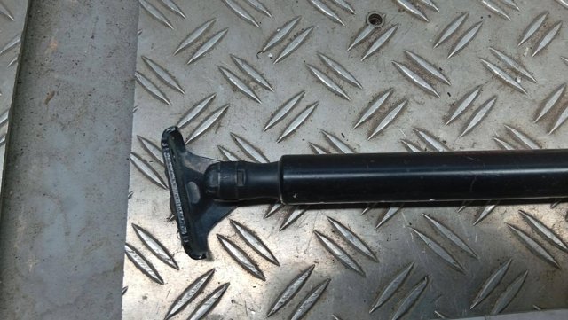 689600T011 TOYOTA Амортизатор багажника купить в Украина
