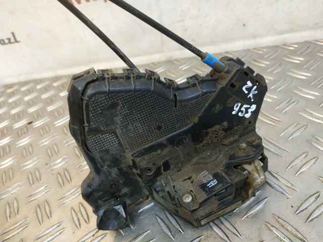 6903002220 TOYOTA Замок передней правой двери купить в Львов
