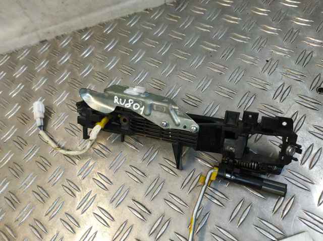 TOYOTA 6920230040 Держатель наружной ручки двери передней левой в наличии Харьков