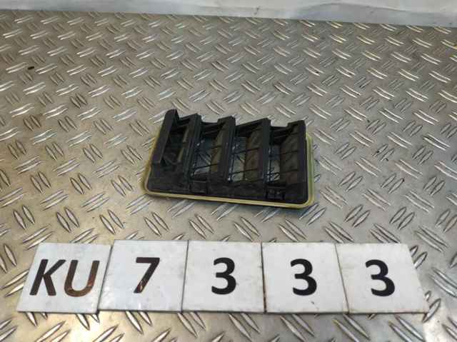 Решетка воздухозаборника салона 6H5219K502AB LAND ROVER