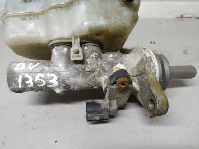 Цилиндр тормозной, главный 6R1611019A VAG