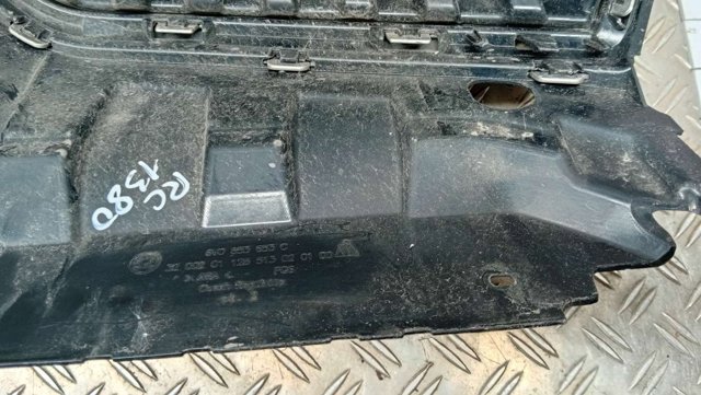 6V0853653C VAG Решетка радиатора купить в Хмельницкий