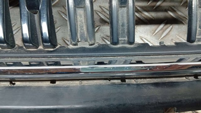 VAG 6VA853653 Решетка радиатора в наличии Житомир