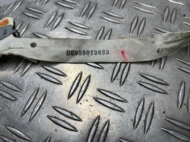 7030A082 MITSUBISHI Подушка безопасности (AIRBAG) шторка боковая правая купить в Одесса