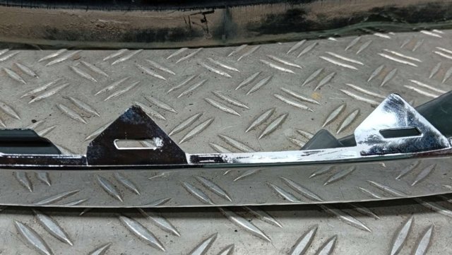 71162TVAA01 HONDA Молдинг решетки радиатора правый купить в Украина
