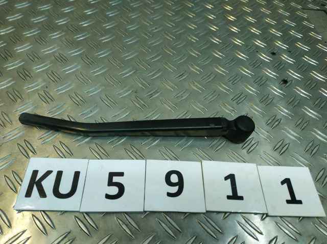 Рычаг-поводок дворника заднего стекла 7138507 BMW