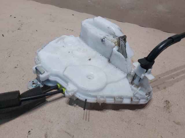 HONDA 72151SMGG0 Замок водительской двери в наличии Тернополь