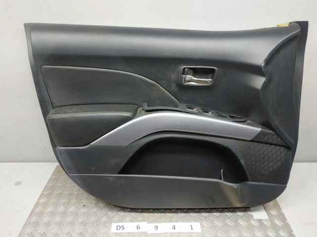 Карточка обшивки задней двери левой 7221A649XA MITSUBISHI