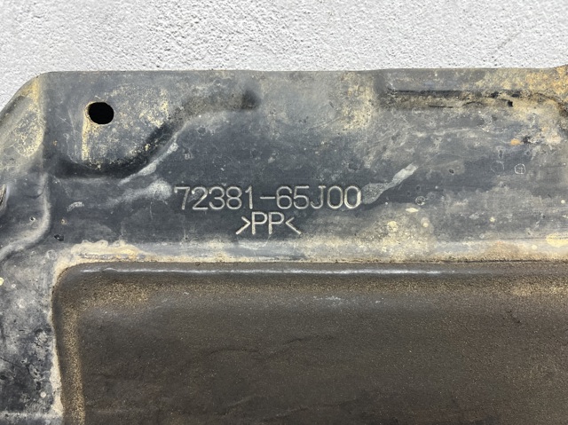 7238165J00 SUZUKI купить в Ирпень