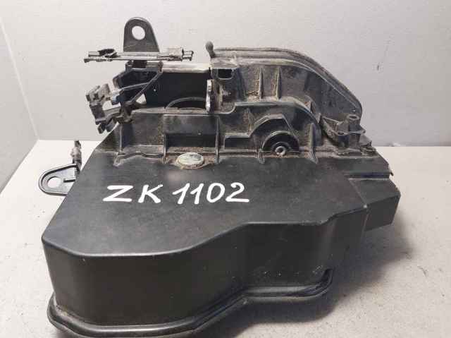 7318416 BMW Замок двери передней правой купить в Ужгород