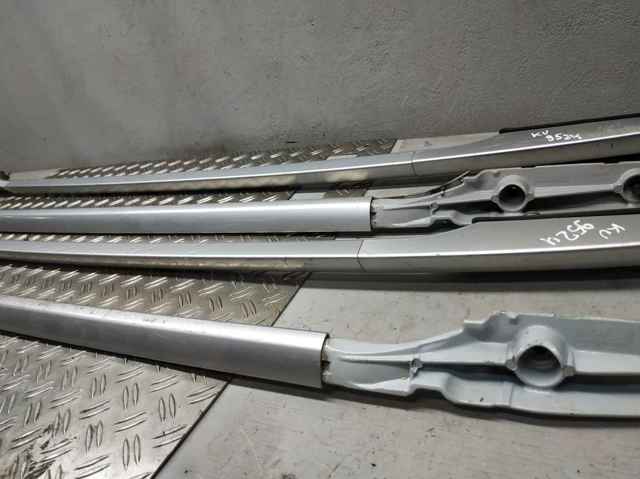 738200019R RENAULT Рейлинг крыши правый купить в Ровно
