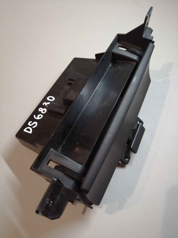 SUZUKI 7384065J00BGS в наличии Львов