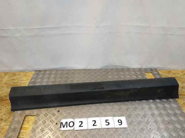 Молдинг двери передней левой 7507442010 TOYOTA