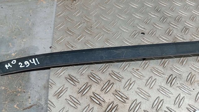 755350E090 TOYOTA Молдинг лобового стекла правый купить в Ровно