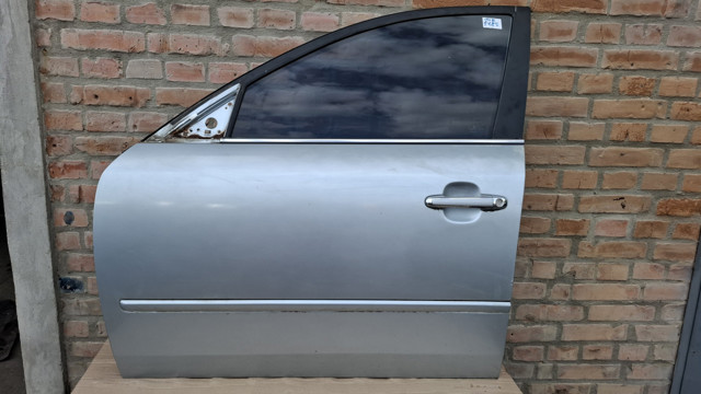 Дверь передняя, левая 760033K010 HYUNDAI
