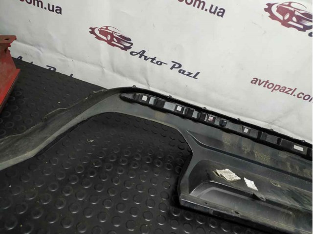 760807568E VAG юбка заднего бампера