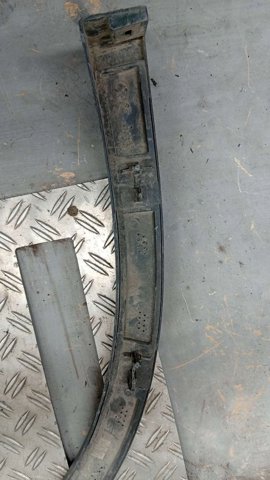 VAG 760853817C Подкрылок задний левый в наличии Одесса