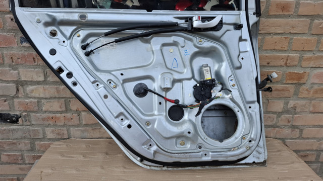 770033K010 HYUNDAI Дверь задняя левая купить в Запорожье