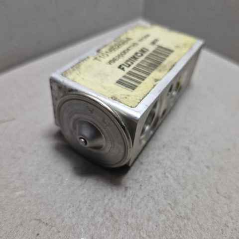 7701208762 Клапан TRV кондиционера купить Сумы