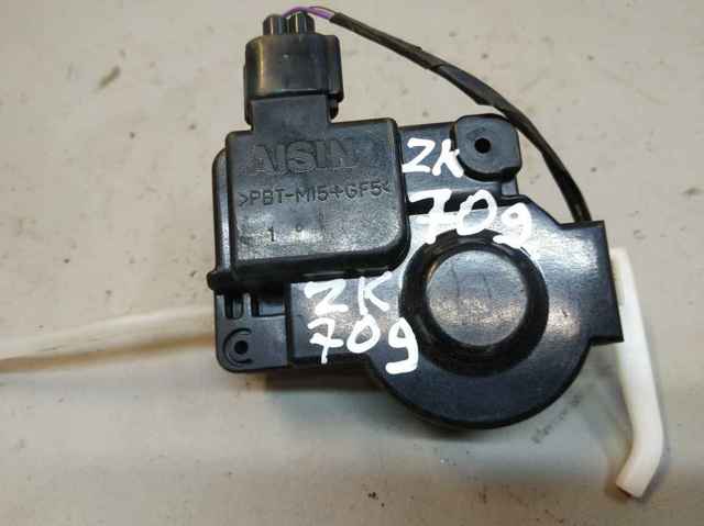 7703030140 TOYOTA Замок открывания лючка бензобака купить в Ровно