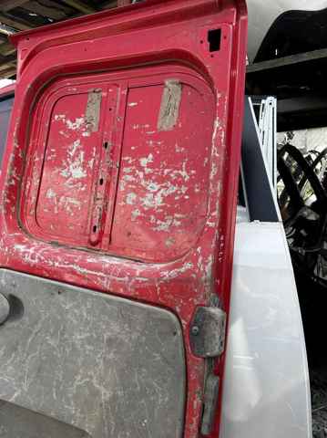 RENAULT 7751474736 Дверь фургона задняя распашная правая в наличии Харьков