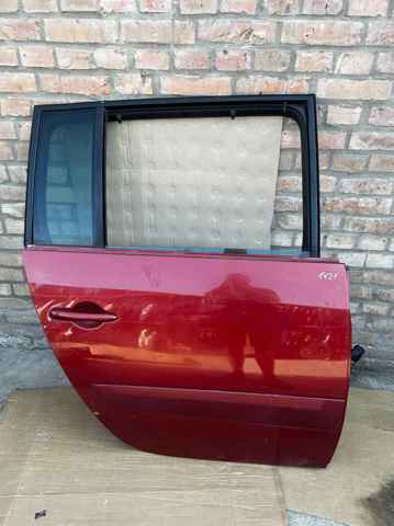 Дверь задняя в сборе 7751476286 RENAULT