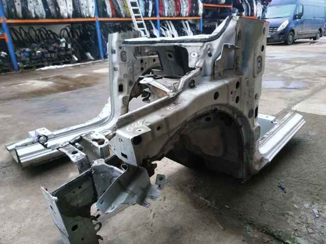 RENAULT 7751478218 Лонжерон левый в наличии Чернигов