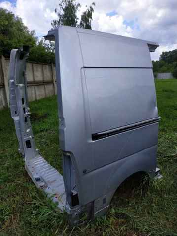 Стойка кузова задняя левая 776315781R RENAULT