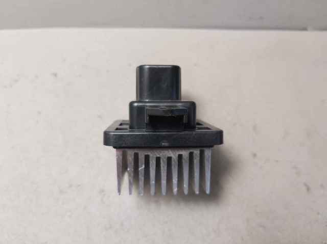 Реле отопителя 7802A240 MITSUBISHI