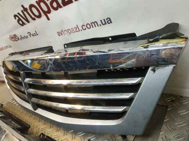 SSANG YONG 7946008000 Решетка радиатора в наличии Ровно
