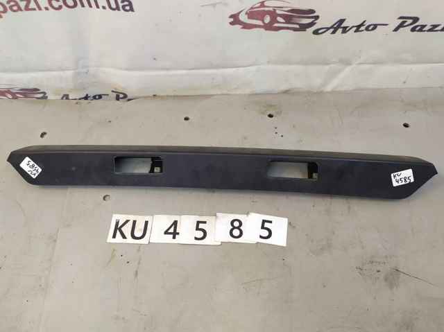 7C0827329 VAG купить в Киев