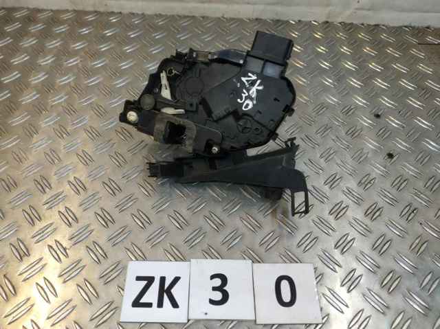 Zk0030 7h5a26413ac замок дверей зад l land rover range rover sport 05-13 7h5a26413ac