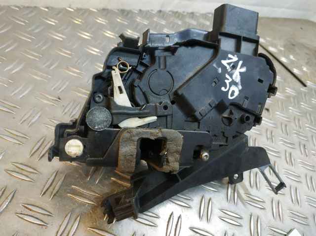 LAND ROVER 7H5A26413AC Замок двери задней левой в наличии Житомир