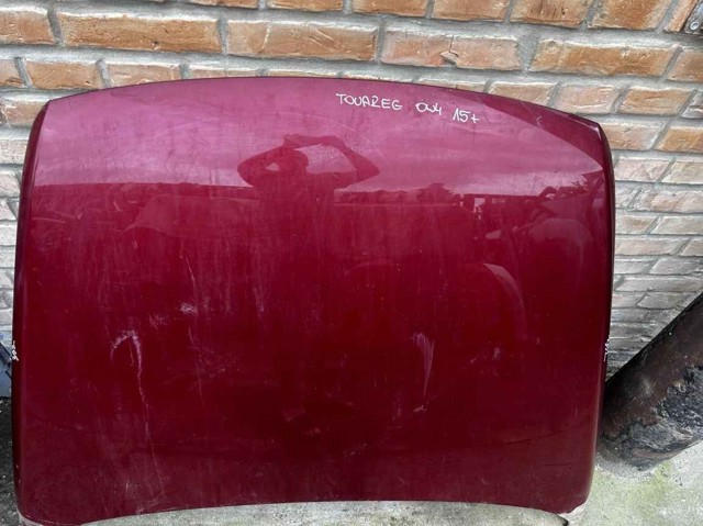 VAG 7L6823031C Капот в наличии Николаев